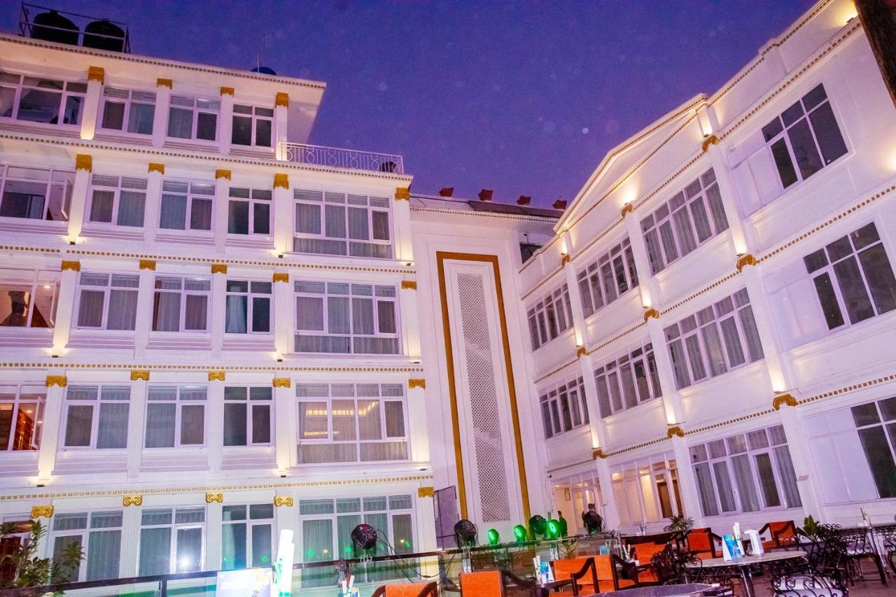 Durbar Hotel & Residence Katmandu Zewnętrze zdjęcie