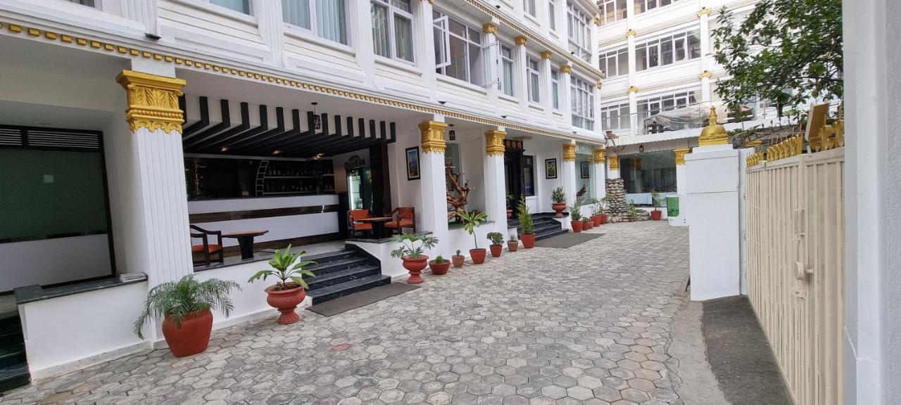 Durbar Hotel & Residence Katmandu Zewnętrze zdjęcie