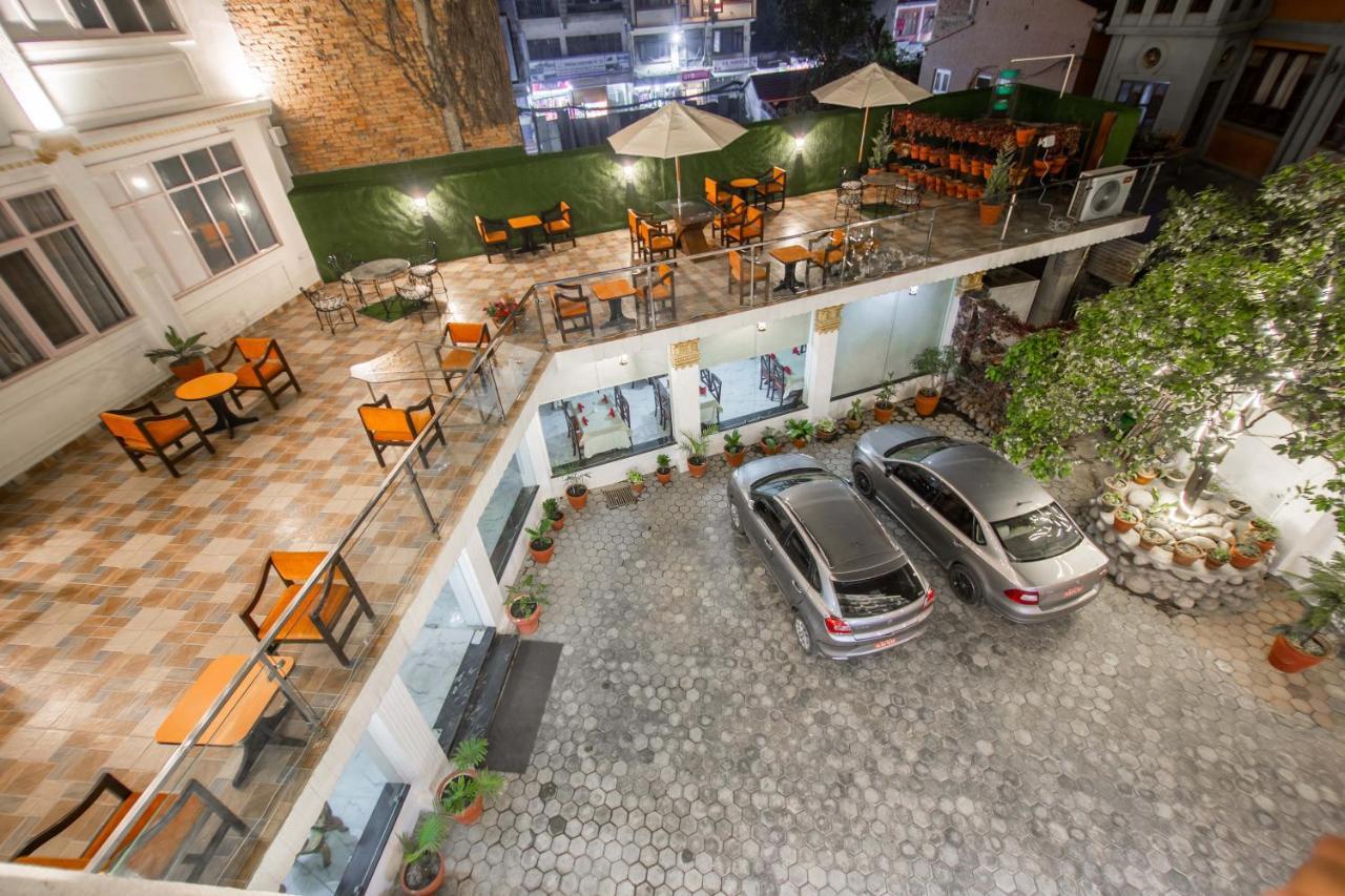 Durbar Hotel & Residence Katmandu Zewnętrze zdjęcie