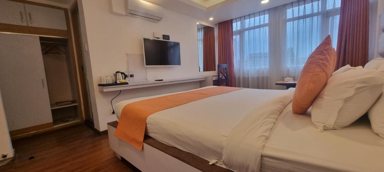 Durbar Hotel & Residence Katmandu Zewnętrze zdjęcie