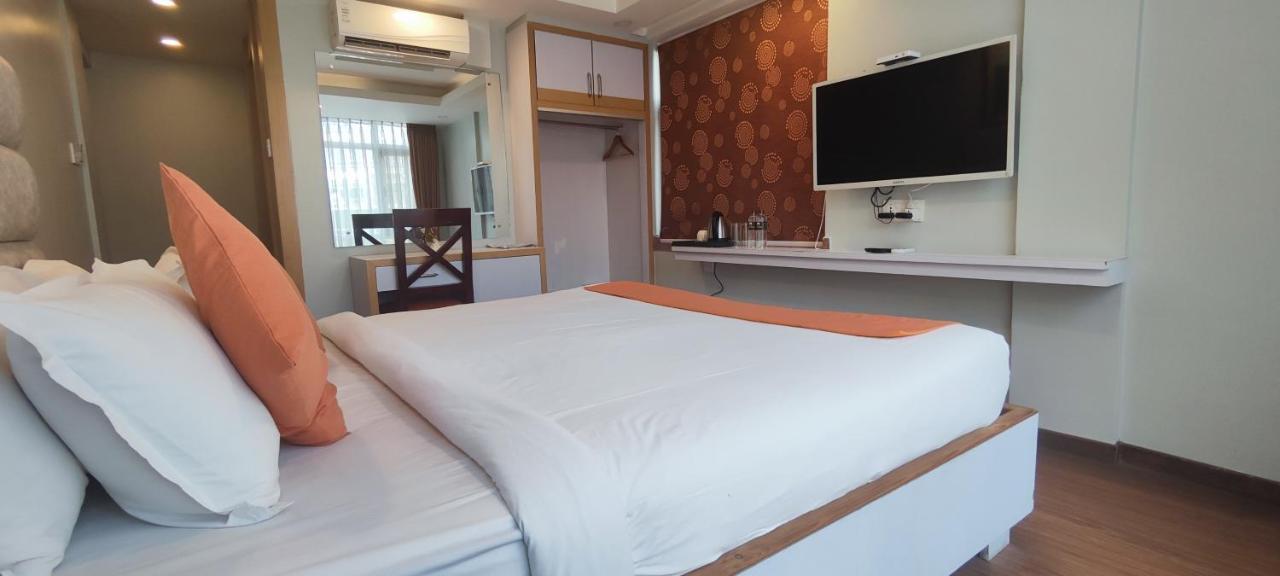 Durbar Hotel & Residence Katmandu Zewnętrze zdjęcie