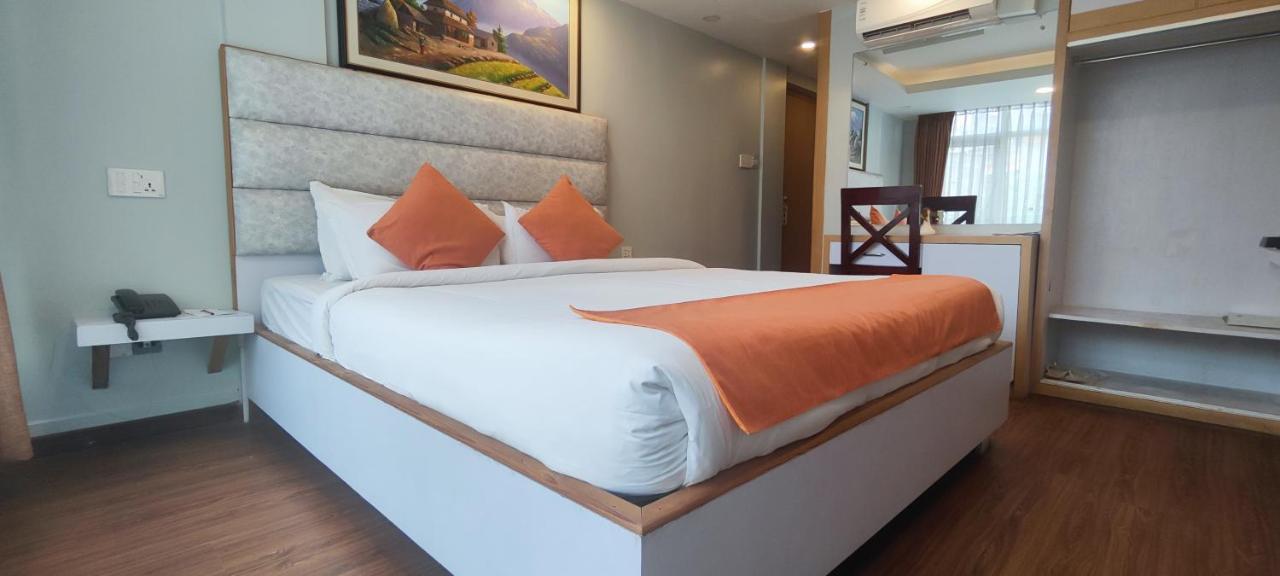 Durbar Hotel & Residence Katmandu Zewnętrze zdjęcie