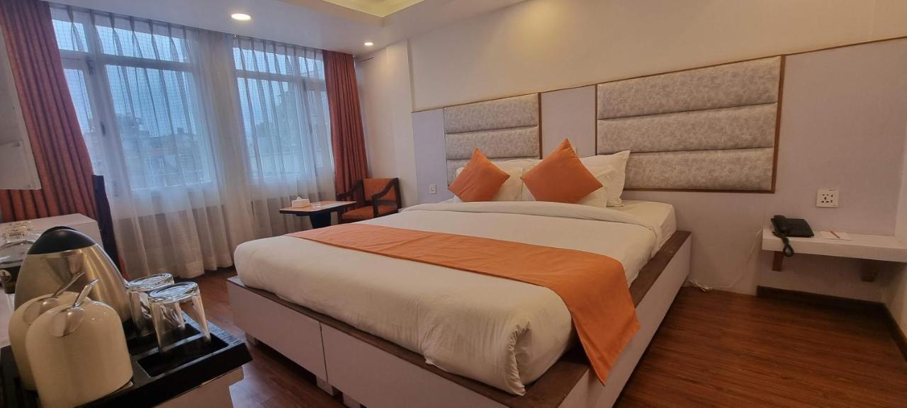 Durbar Hotel & Residence Katmandu Zewnętrze zdjęcie