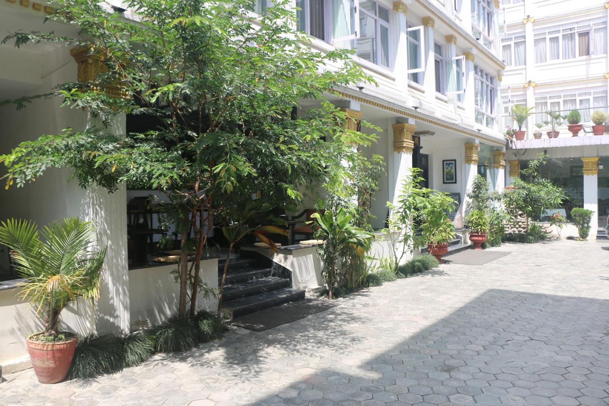 Durbar Hotel & Residence Katmandu Zewnętrze zdjęcie